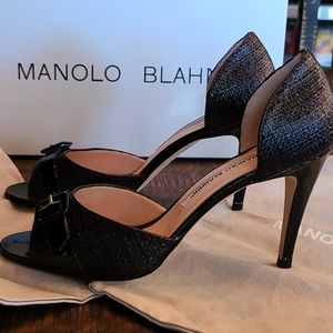 Manolo Blahnik Cerreto Heels